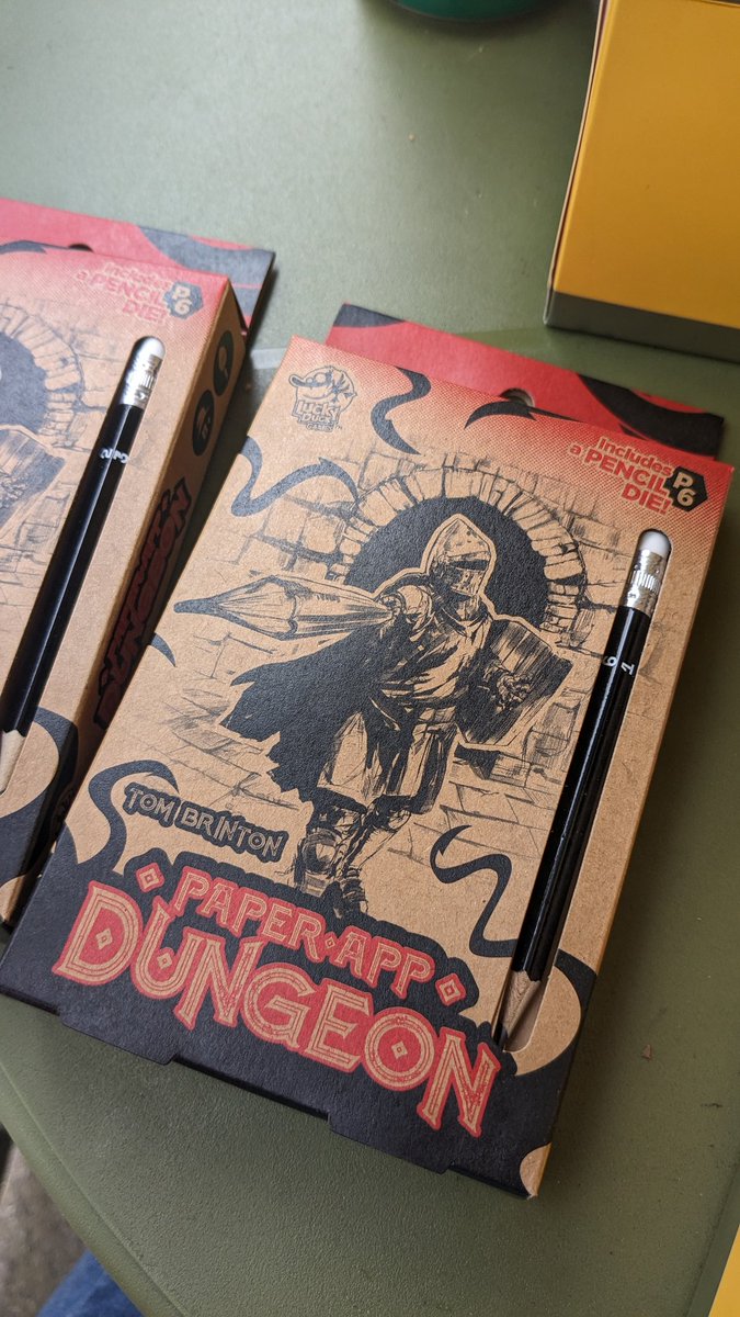 Dropped by my comic shop for FCBD and found these. Procedurally generated notebook dungeon crawls, every one is unique like a deck of Keyforge.