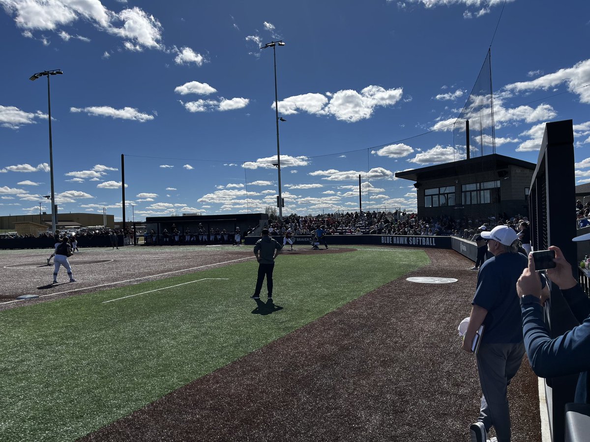 Great crowd for todays @BlueHawkSB game!