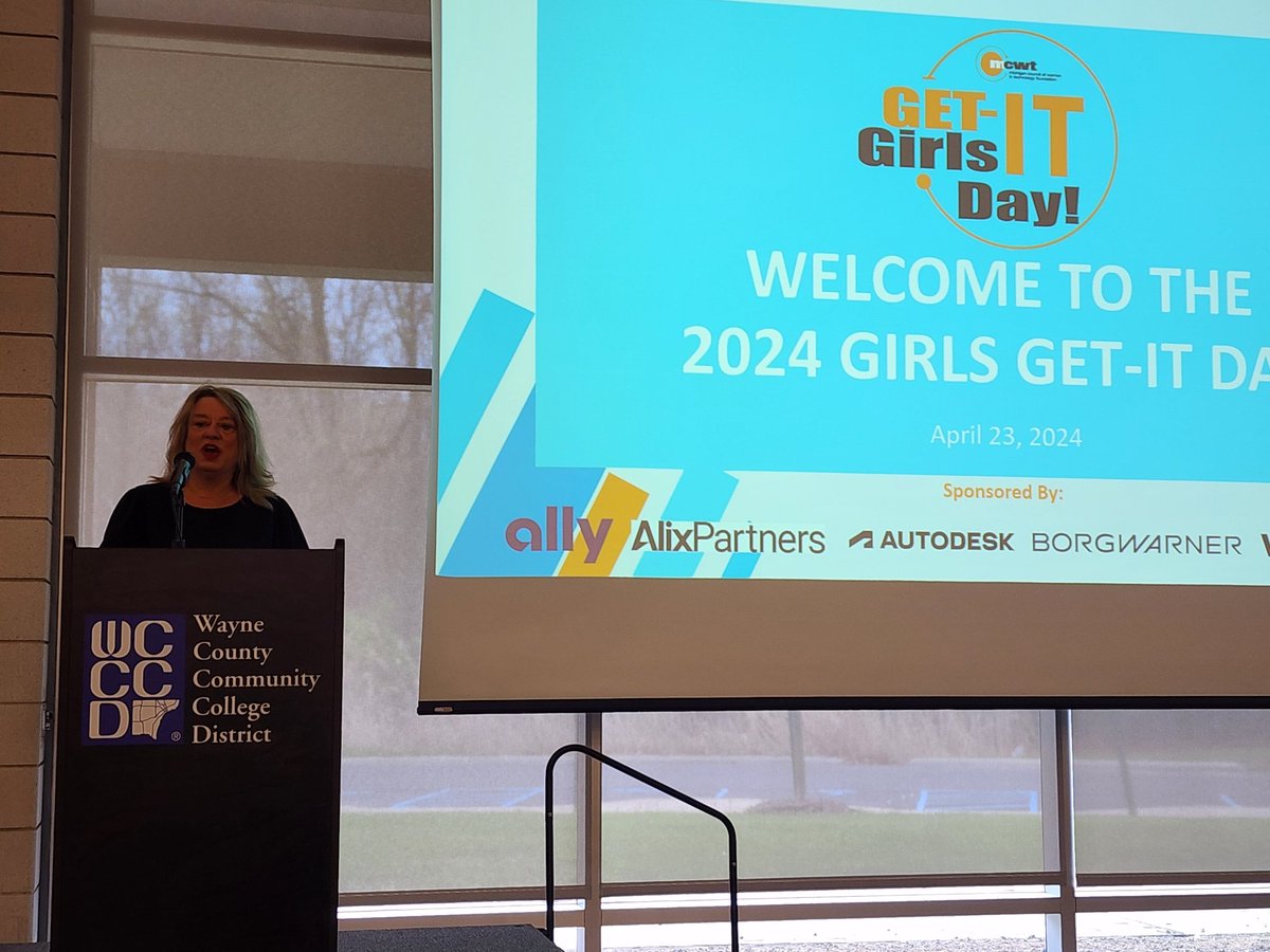 Girls Get IT Day, sponsored by Michigan Council of Women in Technology was focused on exposure to a variety of technology careers & pathways for female students to achieve @wbloomfieldschl #onlywb