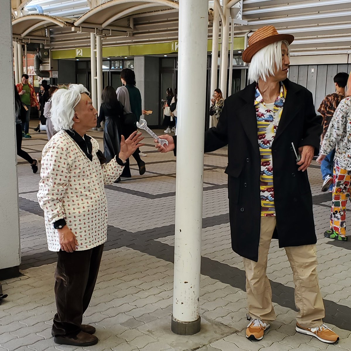 細かすぎて伝わらないBTTF選手権 ｢あ、あんた ここで何かの気象実験を始める所かな？｣ ｢その通りだ｣ #大阪コミコン2024 #大阪コミコンコスプレ #BTTF