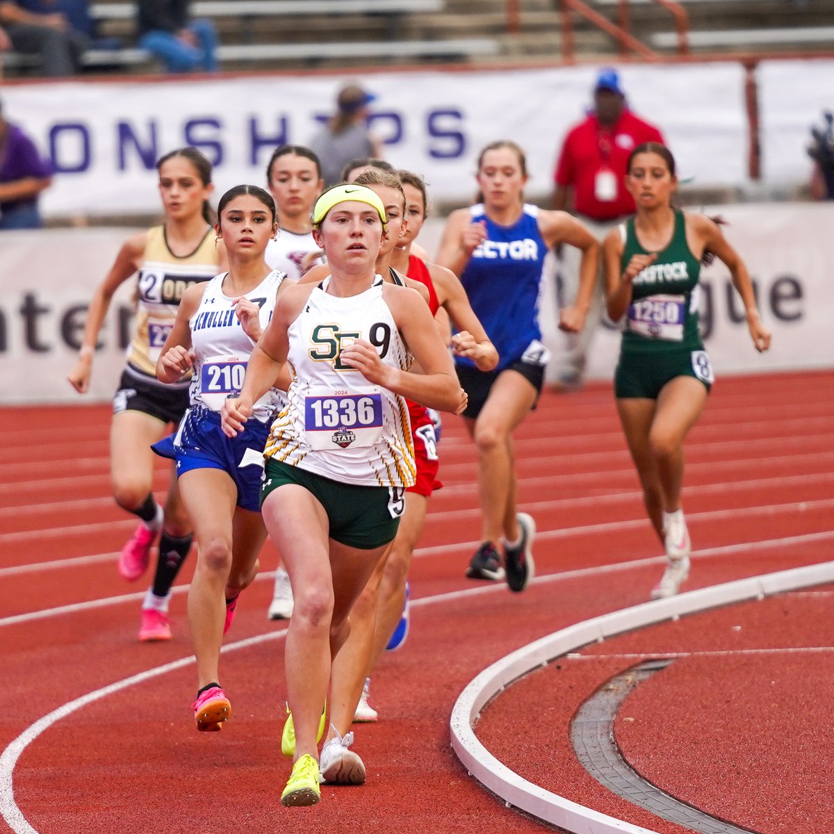 That's a wrap on Conf 1A and 6A 3200m Run & field events! Time to close out the 2024 #UILState Track & Field Meet on a high note with running events starting now. Watch Live: @NFHSNetwork: bit.ly/3WrGFvF Live Results: uil.tfresult.com