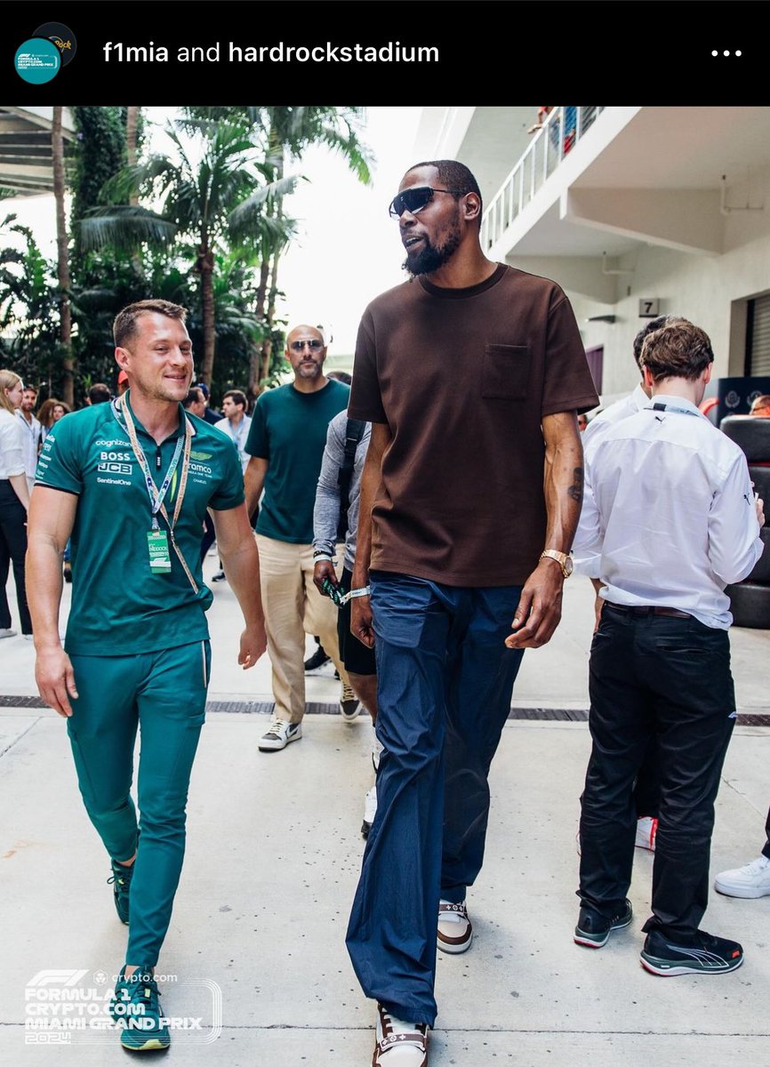 A little birdie told me KD was hanging with Jimmy and Kevin Love last night 👀 Today at @f1miami: