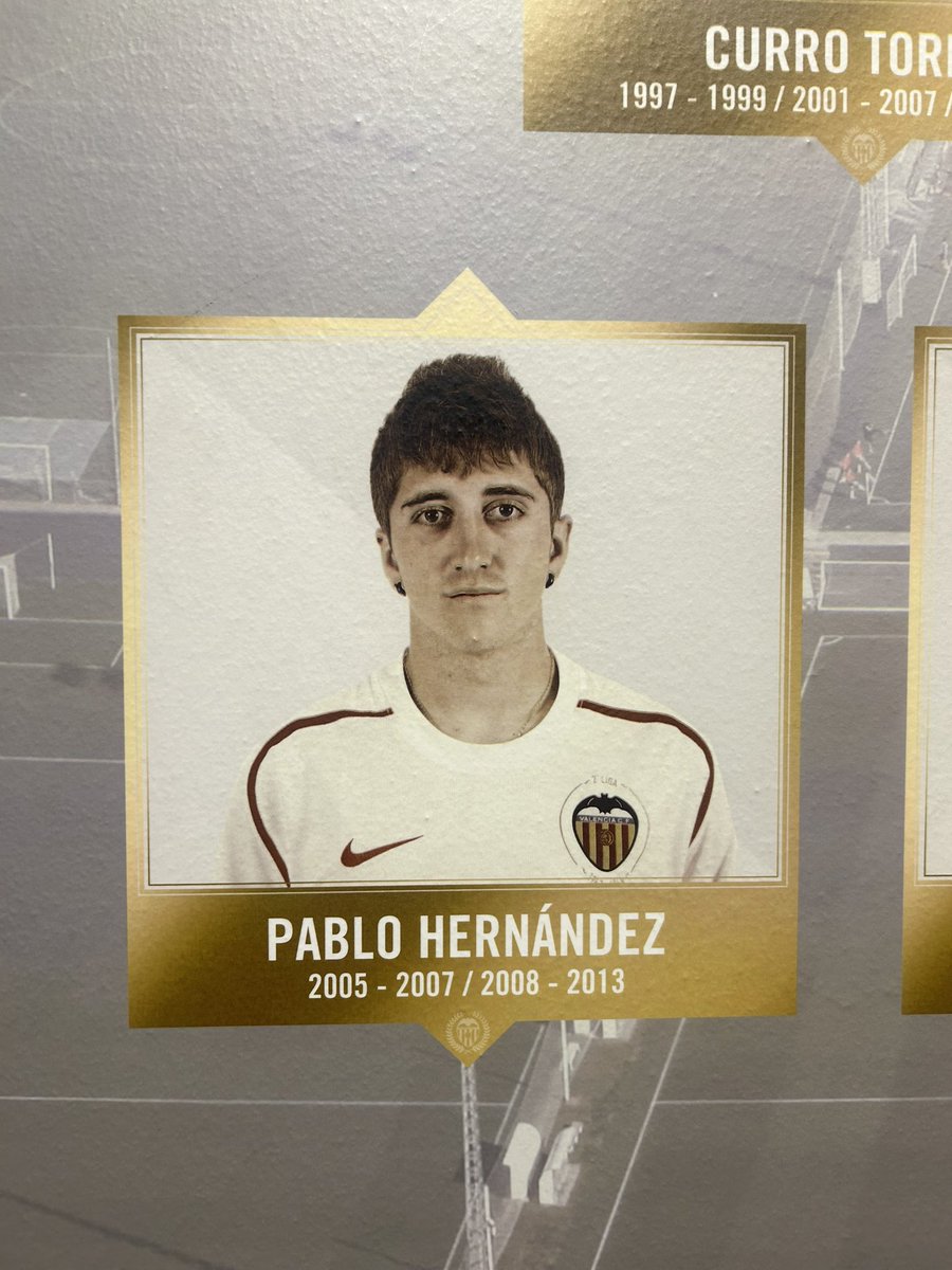 RobboRobbins1's tweet image. Needed to escape the current drivel and remind myself of where I was in 2001.  Loved talking about Pablo.  #lufc #ValenciaCF