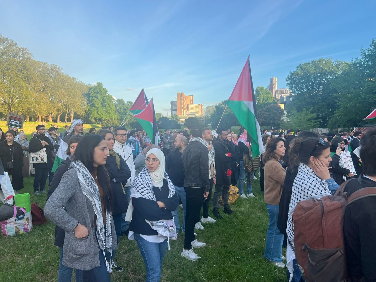 Students and academicians in Cologne University protest against Israeli occupation of Palestine.