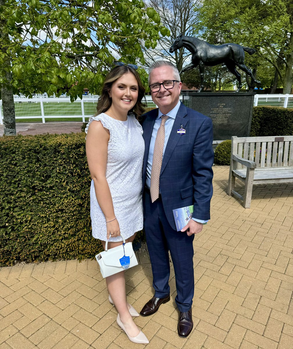 Dad and daughter at @NewmarketRace today😊