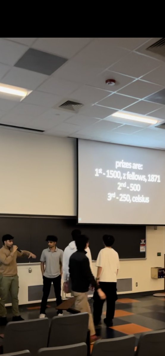 buildillinois recap 2023-2024: a hackathon with over $100k in prizes, firesides with massive vc’s, dinner with cory levy and a 16-startup march-madness style summit. 𝐡𝐞𝐫𝐞’𝐬 𝐭𝐡𝐞 𝐬𝐭𝐨𝐫𝐲: 𝐚𝐮𝐠𝐮𝐬𝐭 𝟐𝟎𝟐𝟑: over summer i’d been tweeting about the entrepreneurship…