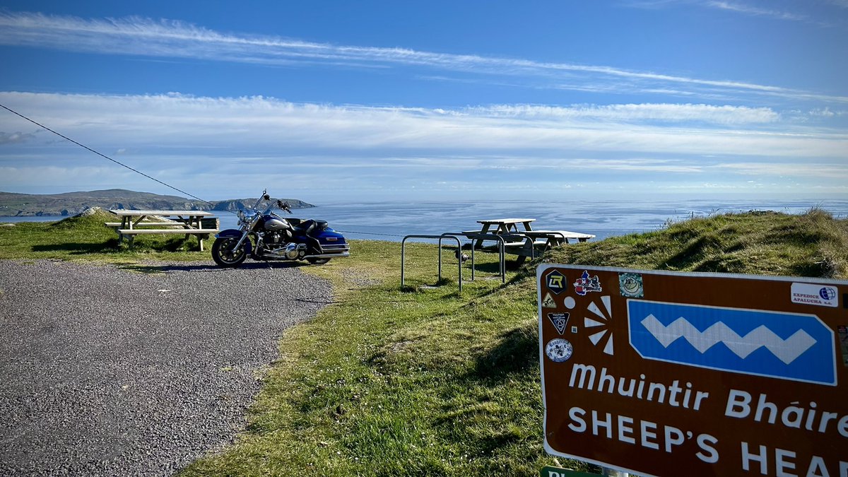 At the edge… Ireland 🇮🇪 on a #RoadKing