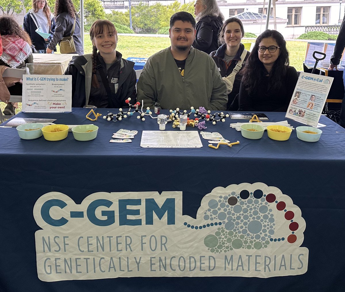 C-GEM was at the Golden Bear Welcome @UCBerkeley today - lots of good questions about C-G science and how to get involved in research as a transfer student! #NSFfunded