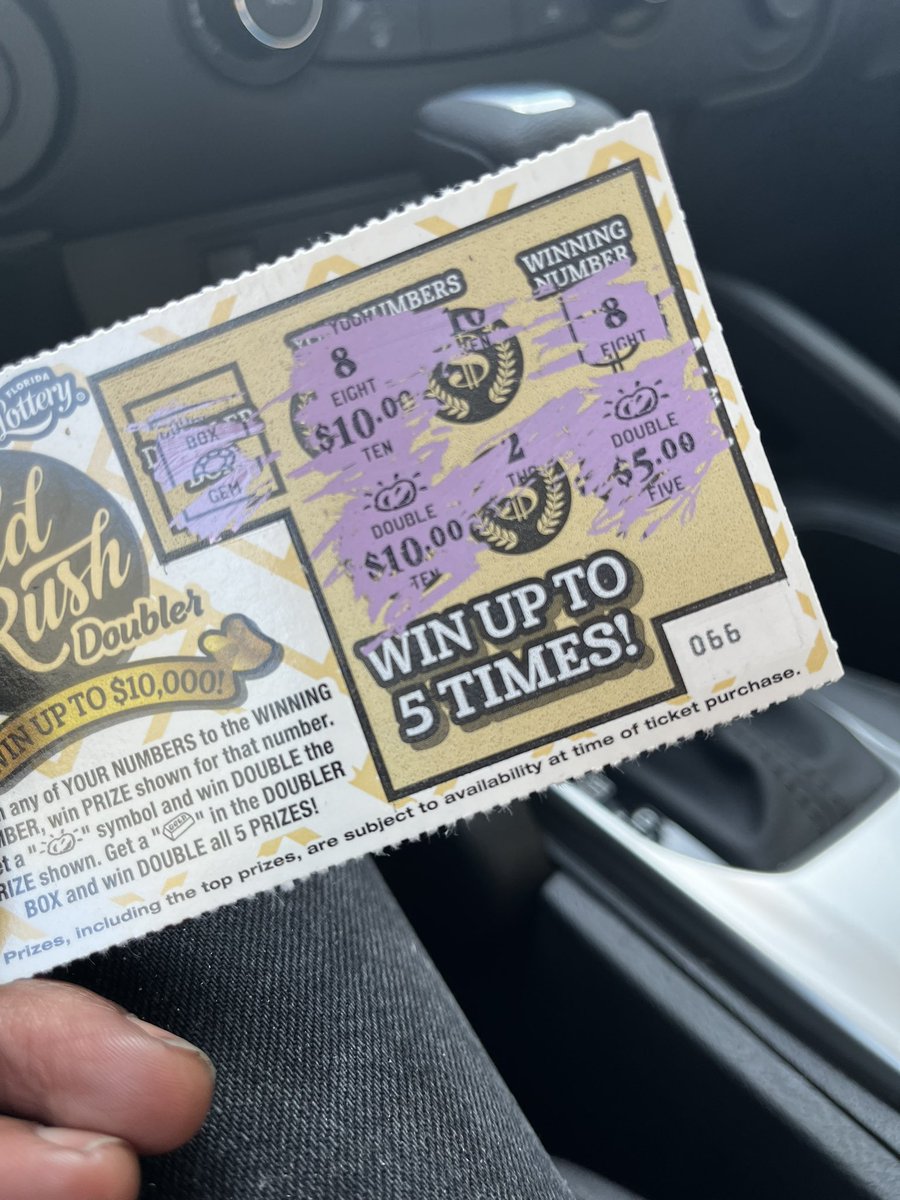 #luck of the draw 

i was feeling spicy so I bought 5 for $5 .. if you ask me, $40 isn’t too bad ESPECIALLY after a #long, hard #day out & about #working

dinner on #florida tonight
🥳

#bigtime #BigBoston #life #FloridaLottery #blessings #LMYF