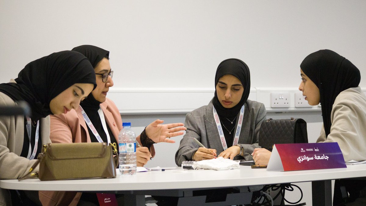 debates_uk's tweet image. Clips from the first day in the first championship of the United Kingdom debate in Arabic 🇬🇧

#UKDAC 
#UKDebate
#QatarDebate