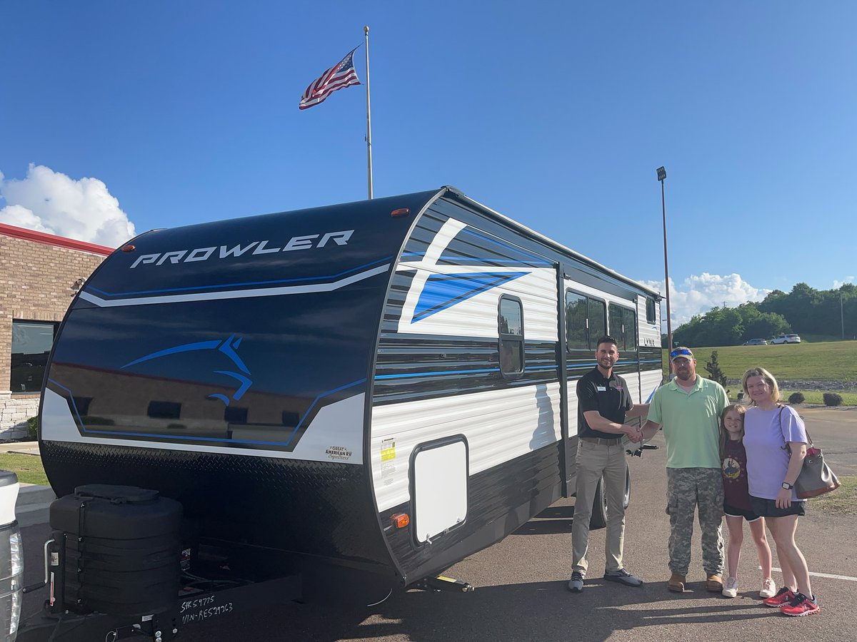 Congratulations to Ray and Summer on the purchase of their Heartland Prowler travel trailer! They saved BIG during our 40-Year Anniversary Sale & have plans to make camping memories together in the days ahead 🪵🔥🍳🌳 #FamilyFun #MakingMemories #OptOutside