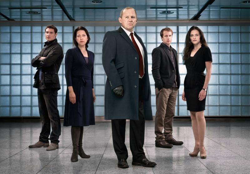 Just watched one of the best ever episodes of SPOOKS. The one in which Ruth dies at the end. I wish they'd remake it. What a fantastic series.