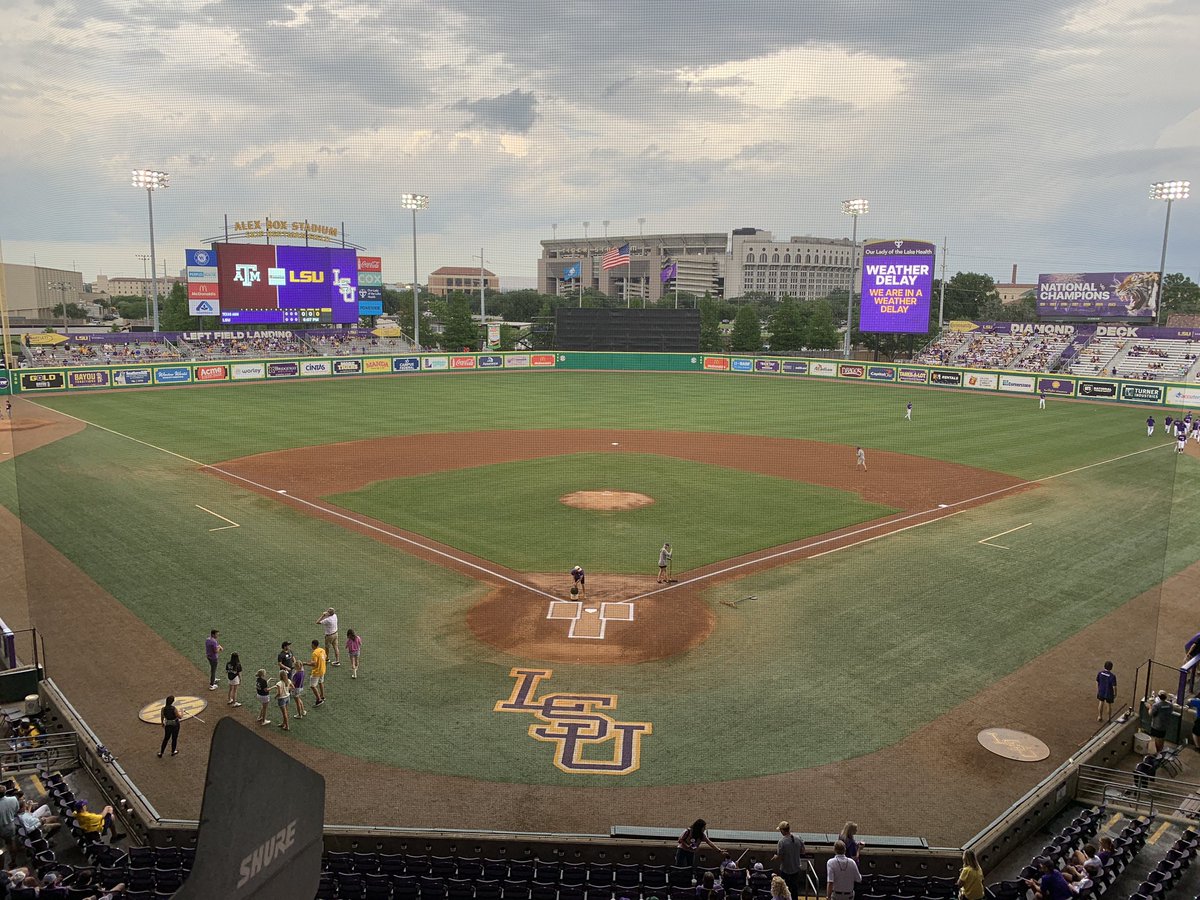 👍⚾️Howdy Ags!
@AggieBaseball at LSU, Game 2
6:30 pm, 6:15 pregame @WellsFargo Warm Up with @CoachSchloss
🎙️Thomas Dick and I
📻Texas A&M Sports Network (@Zone1150 / 93.7 FM flagship)
📱@12thMan Mobile App