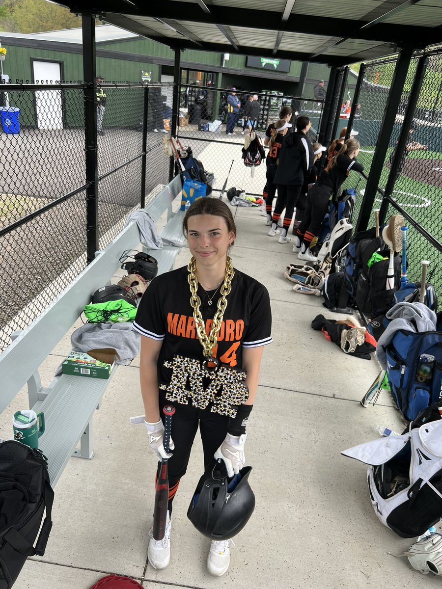 A we’re proud of you recap - Friars 5 Lady Dukes 1. One bad inning but we hold the #14 ranked school in the U.S. to 5H. @TaylorCastell14 1-3 HR RBI @KalistaBirkens1 1-3 SB @LilySullivan04 1-3 @SportsZummo @StephenHaynes4 @PJSports @KenMcMillanTHR @Varsity845 @kbkshaw