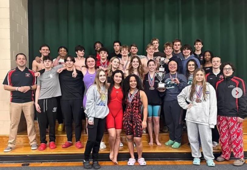 During their season, the Nansemond River High School Swim Team was named Region 5B Runner-Up! What an accomplishment for these student-athletes and an outstanding 2024 NRHS Swim Season! #SPSCreatesAchievers
