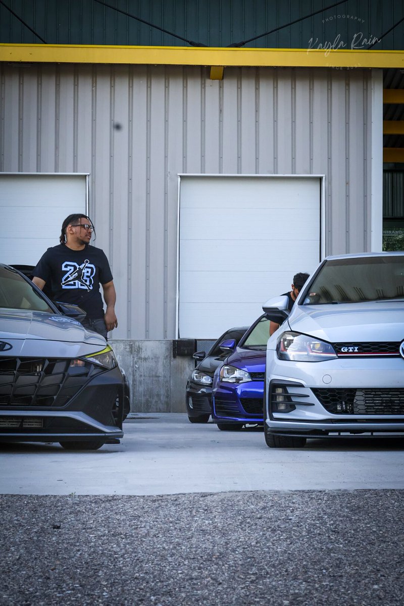 Seasons off to a good start.
•
•
•
•
•
#carmeet #carculture #canonr50 #bmw #subaru #carphotography #carswithoutlimits #corvette #carlovers #subarunation #subielove #canonphotography