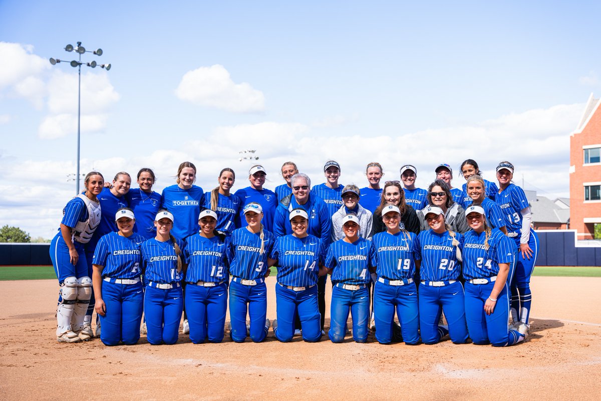 Thank you to all the former Bluejay softball alumni that came out to this years alumni day!! 

#GoJays