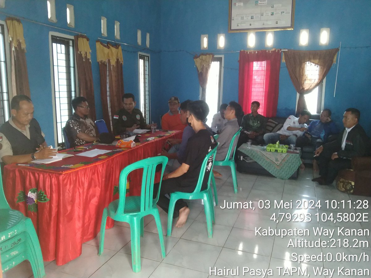 #BaktiPendampingDesaLampung
Kegiatan kita Tgl. 03052024, melakukan Fasilitasi dan Monitoring Pelaksanaan Realisasi APBK Tahun 2024 (SPP I) hari ke II di Kampung Gunung Baru Kec. Gunung Labuhan, Kab. Way Kanan
<a href="/reka_putra/">Reka Putra 18</a> 
<a href="/cik_mashuri/">Mashuri</a> 
<a href="/Ibnuwalidin_lpg/">Ibnu Walidin</a> 
<a href="/umfathoni/">Umrah Fathoni</a> 
<a href="/EdyBerdesa/">Edy Sudrajat _Aktivis Desa</a>