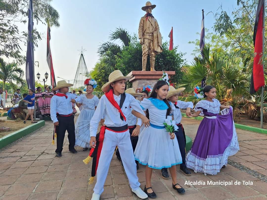 Nuestro General Augusto C Sandino nos enseñó que en Nicaragua, el amor por la patria es nuestra fuerza más grande! 💙🇳🇮 #UnidosEnVictorias #SoberaníayDignidadNacional 📷 Tola, Rivas @Atego16 @ColochaSan