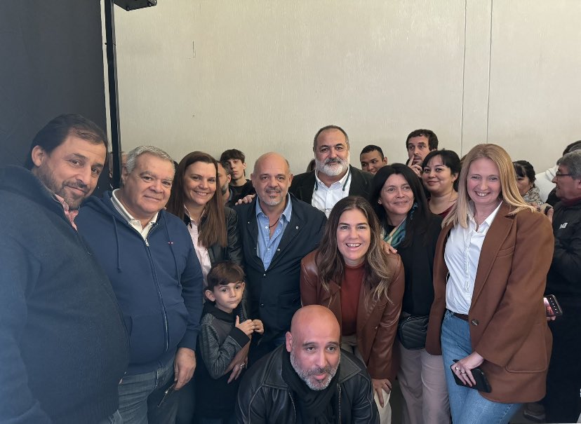 ✅En QUILMES se reunieron referentes de LLA y PRO. En 2025 hay que ganarle a la Campora, para que en 2027 comience la reconstrucción de Quilmes. Más LIBERTAD para los Quilmeños!