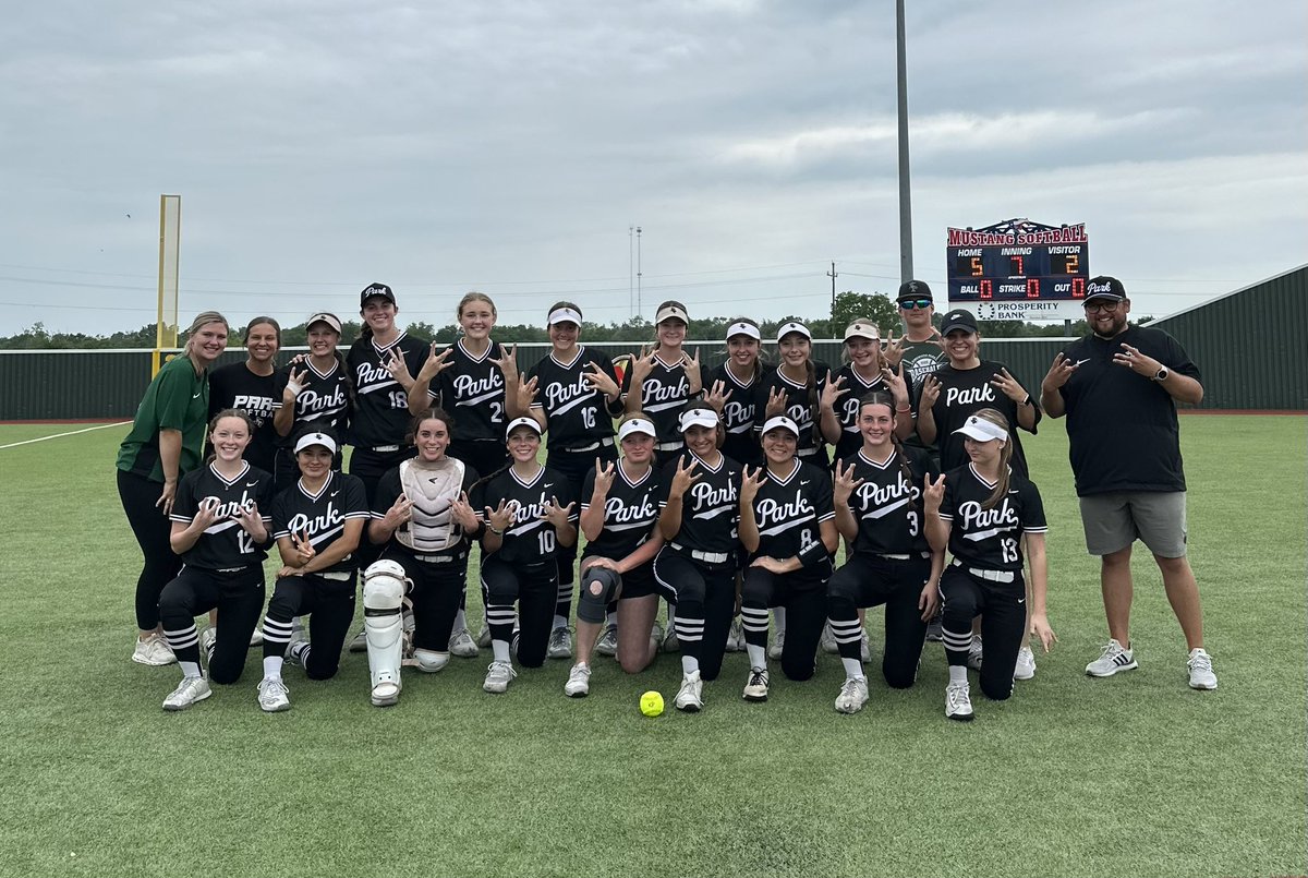 Kingwood Park Softball tweet media