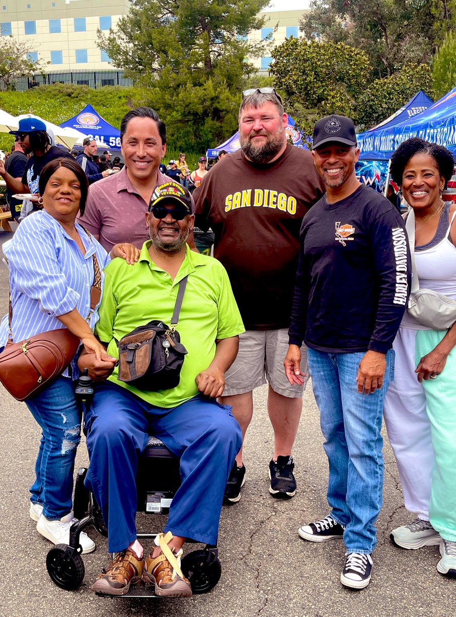 .@IBEW’s Southern California unions can cook! 🤌🏽🌶️

Had a blast at their fifth annual SoCal BBQ and Chili Cook-off — a great event that brings their members and families together.

Always proud to stand strong in support of our workers and working families. #ForAllofUs