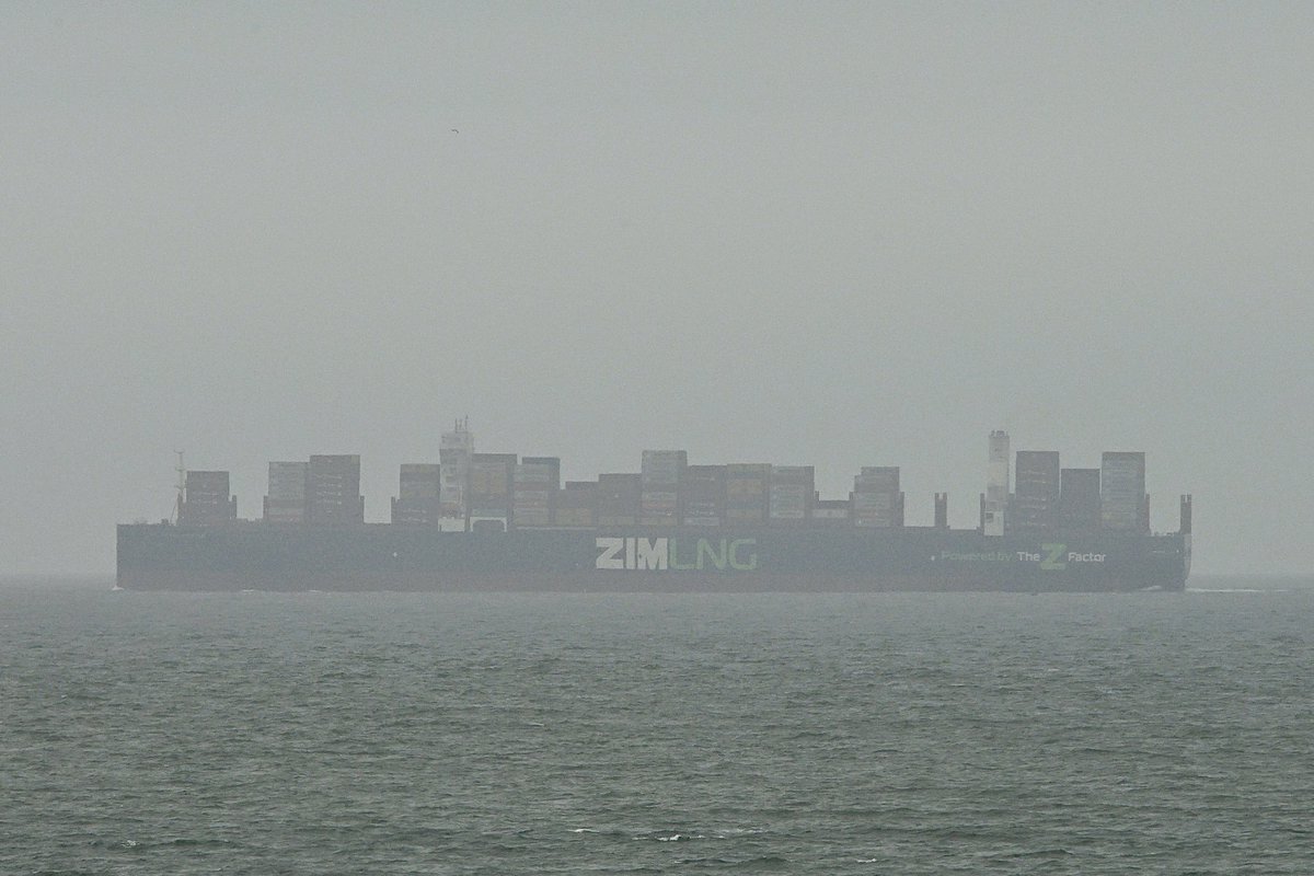 The ZIM MOUNT FUJI, IMO:9932517 en route to Virginia International Gateway (VIG) Portsmouth, Virginia, flying the flag of Hong Kong 🇭🇰. #ShipsInPics #ContainerShip #ZimMountFuji