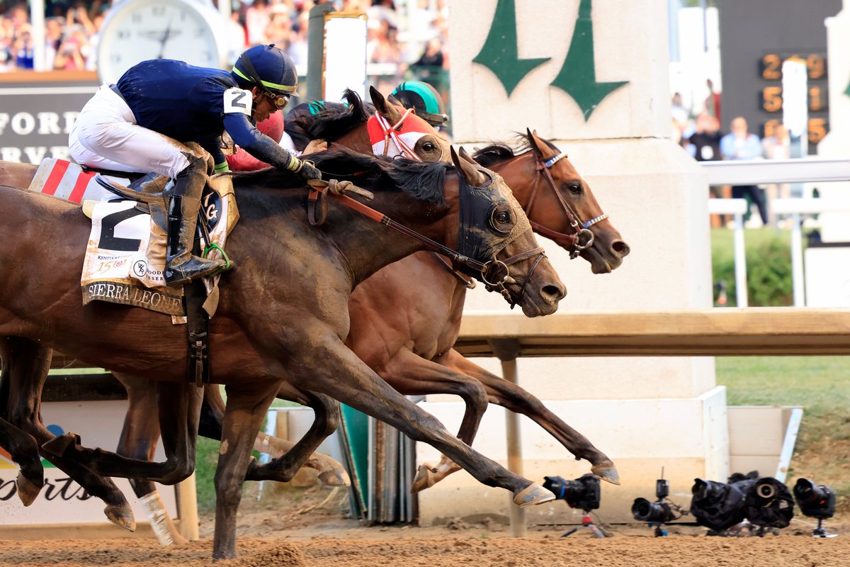 MYSTIK DAN...just! We see you, too, Forever Young. 👀 #フォーエバーヤング #KYDerby