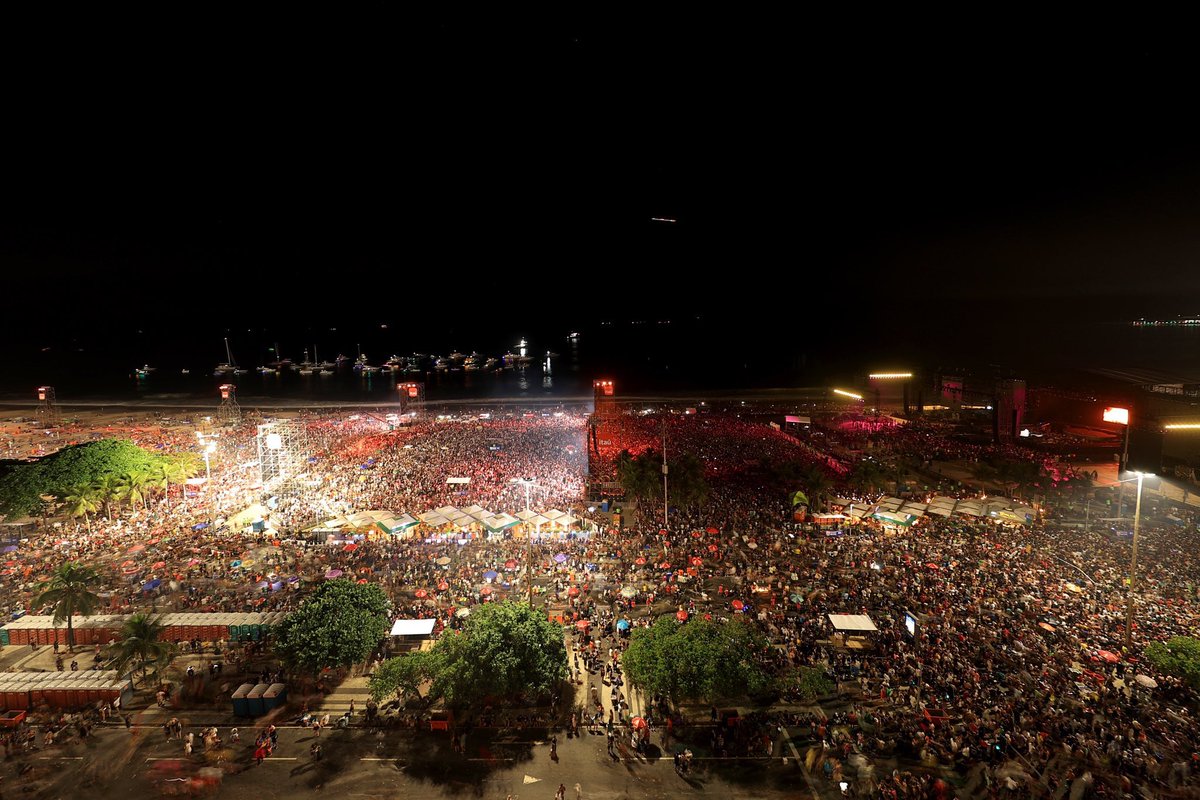 Absolutamente TODOS os hotéis de Copacabana estão esgotados, espera-se mais de 1,5 MILHÕES de pessoas no local, não só do Brasil pois esse é o ÚNICO show da rainha do pop na America Latina dessa turnê, espera-se que essa semana tenha movimentado 293 MILHÕES de reais para a…