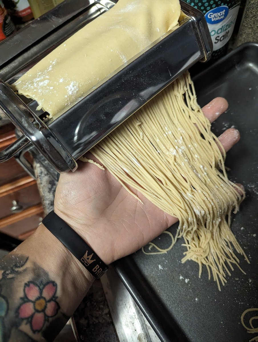 NotRayNarvaez's tweet image. Today's meal is spaghetti carbonara