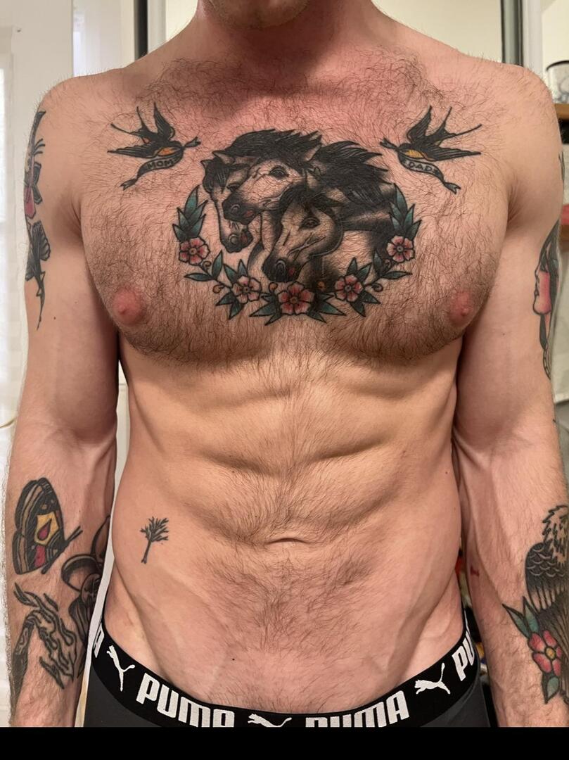 #nipples #pecs #torso #nips #pezon #chest #pecho #barechest #tetas #tetillas #areolas #nipslip #tits #hot #sfw #nsfw #muscle #man #men #guy #malebody #motivation #gym #fitness #fit