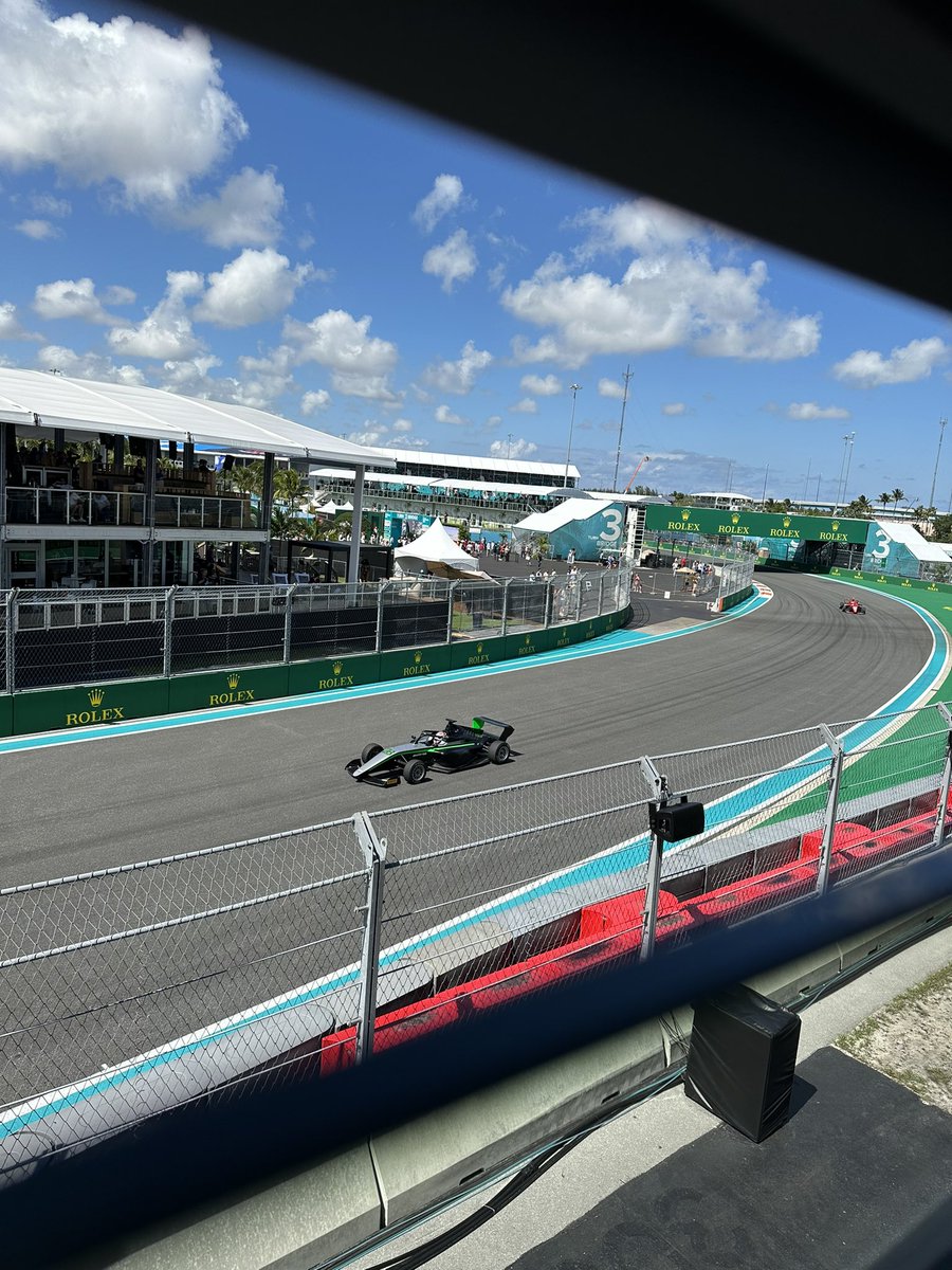 f1withjulian's tweet image. It was amazing to see more people support @f1academy at the @f1miami 
they definitely raced their hearts out today. they even let people see the cars in the garages 
@FemalesinMSport 

#F1A #F1Academy #MiamiGP #MiamiGP2024 #MiamiGrandPrix