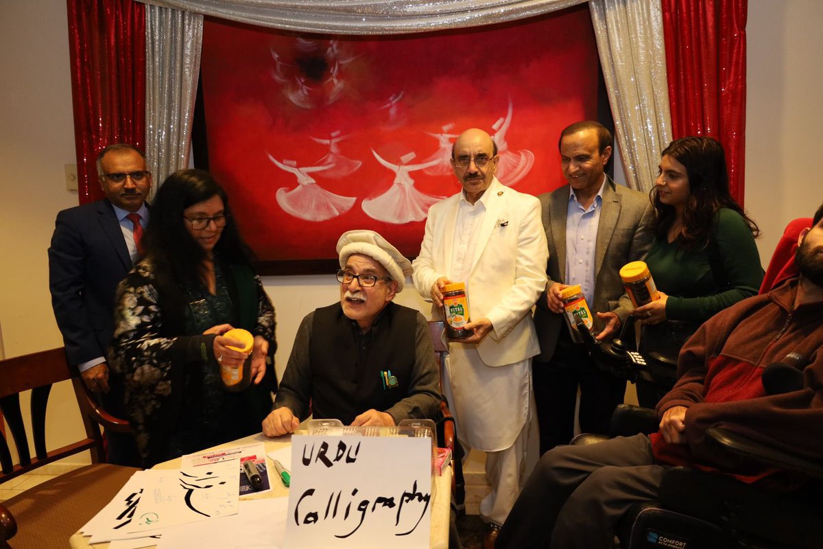 afridijalil's tweet image. #PassportDC is a great event in #WashingtonDC. Public is welcome to visit local #Embassies and have a taste of their food, arts &amp;amp; culture. I would love to see such an event in #Islamabad and even other cities of #Pakistan where the big embassies are located. Mr Bloom…