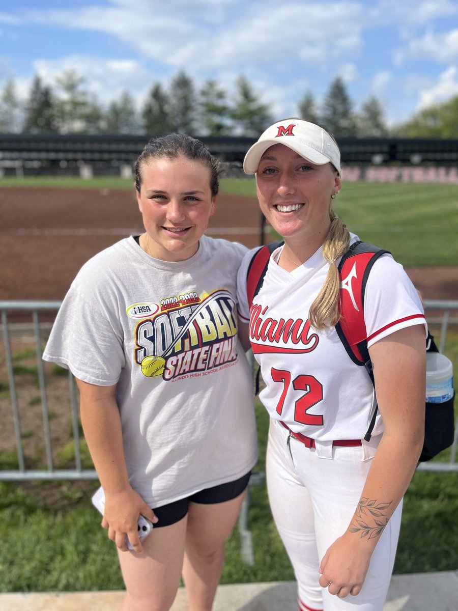 Yorkville High School Softball tweet media