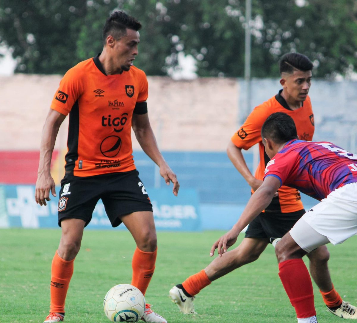 #LMF #CuartosdeFinal Finalizó la última jornada de la fase regular y se definieron los cruces para los cuartos de final: 🐘 Alianza 🆚Once🟡 🦅 Águila 🆚FAS🐯 🐂Firpo🆚 Metapán 🐆 🐷 Limeño 🆚 Platense 🐓