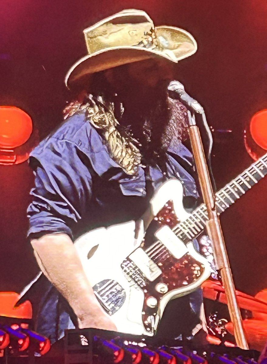 MorrisCoffman14's tweet image. Sounding good! #ChrisStapleton @LucasOilStadium. 

📸 MC