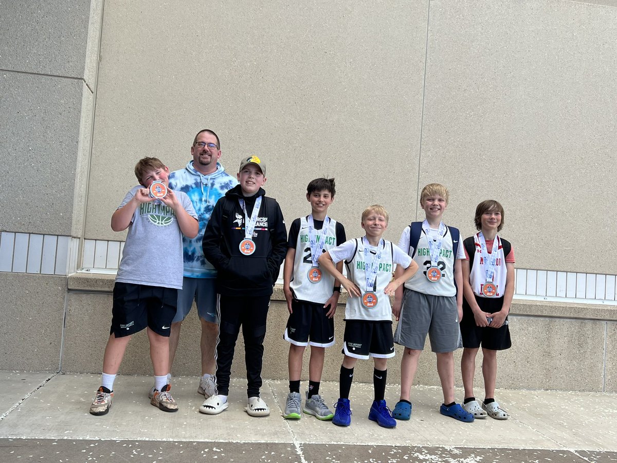 5th grade boys went 2-1 today and finished runner up in their MYAS tournament