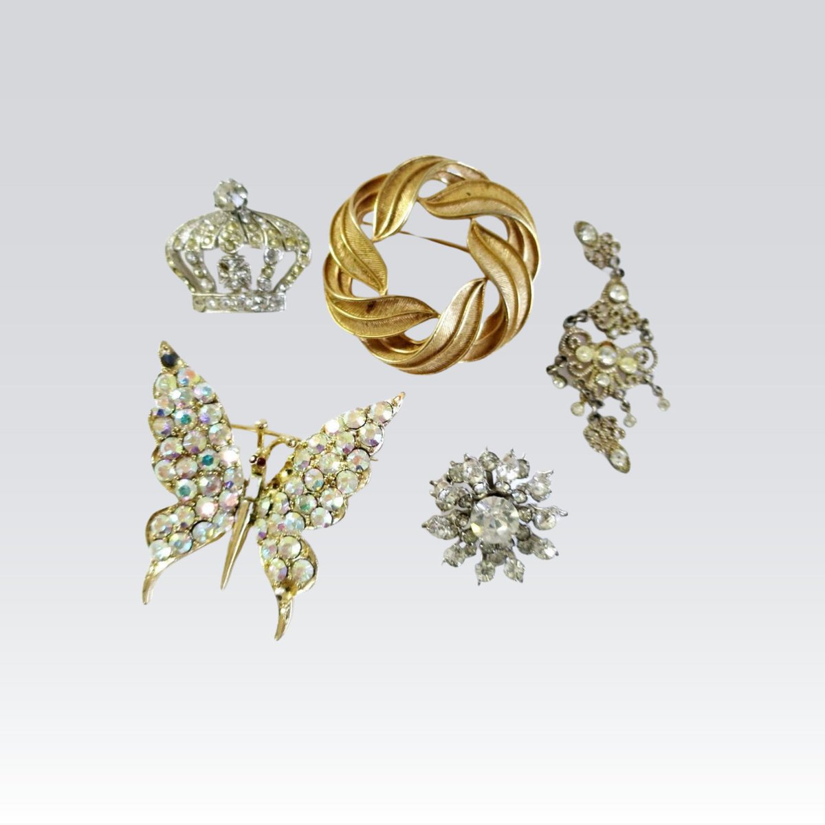 Vintage Jewelry Lot for Crafts, Trifari Gold Swirl Leaf, Wedding Bouquet, Gifting, Crafting tuppu.net/30790da3 #SwirlingOrange11 #Etsy