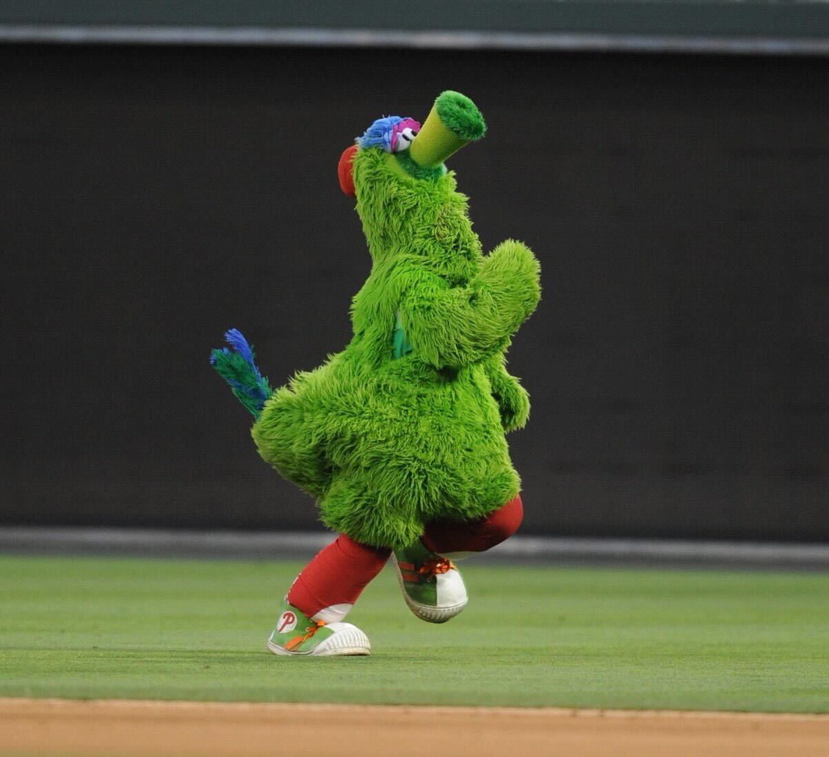 9-0 phillies after *checks notes* two innings