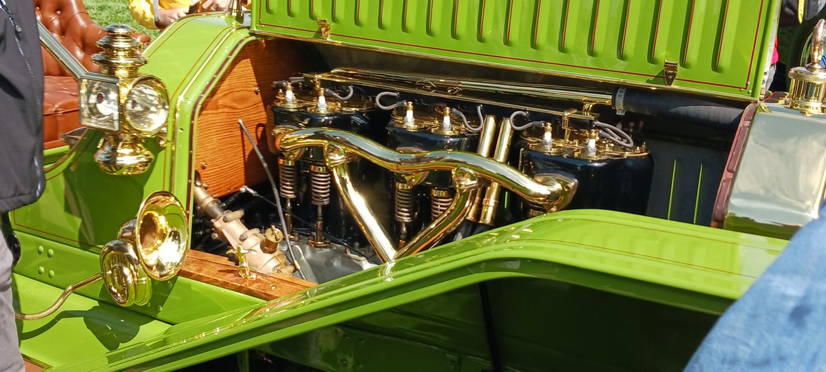 markvoth1's tweet image. Rain delay day, so off to a car show.  McPherson College, McPherson Kansas.  Old to new, show car to project, they had it all.  #greatshow