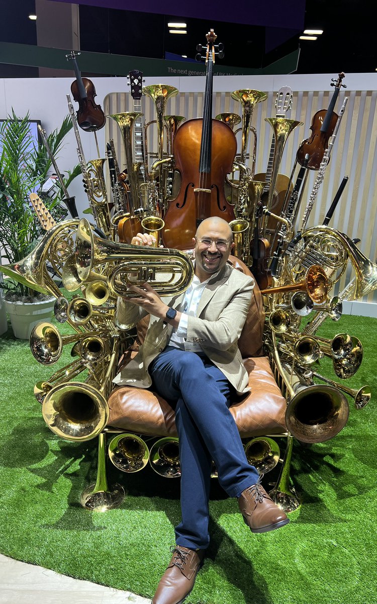 Summing up the second day with style 🎷🎷🎺🎺 @AmerUrological #AUA2024 #AUA24 @SMSNA_ORG