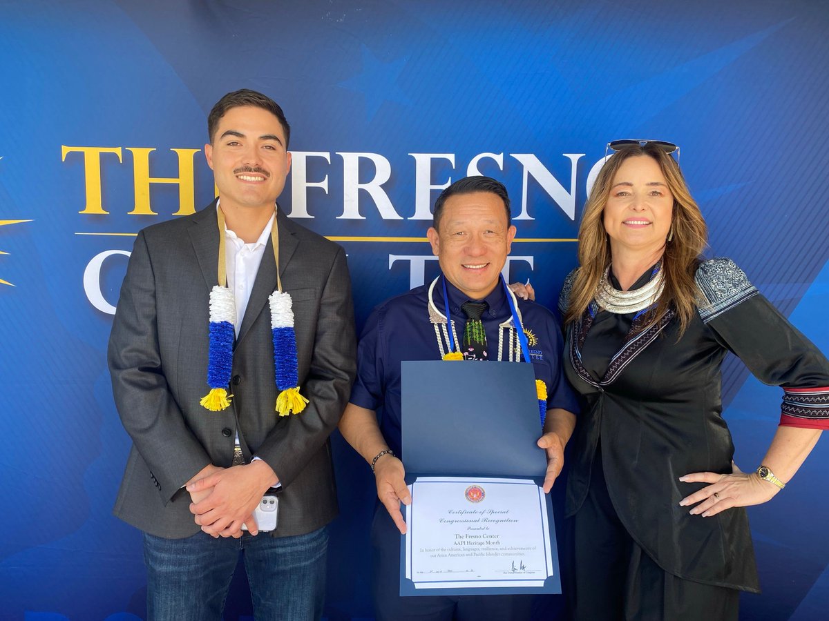Team Costa had a great time kicking off AANHPI Month with our friends at the Fresno Center! My team presented a congressional recognition, honoring our Asian American, and Pacific Islander communities. Happy #AANHPI Month!