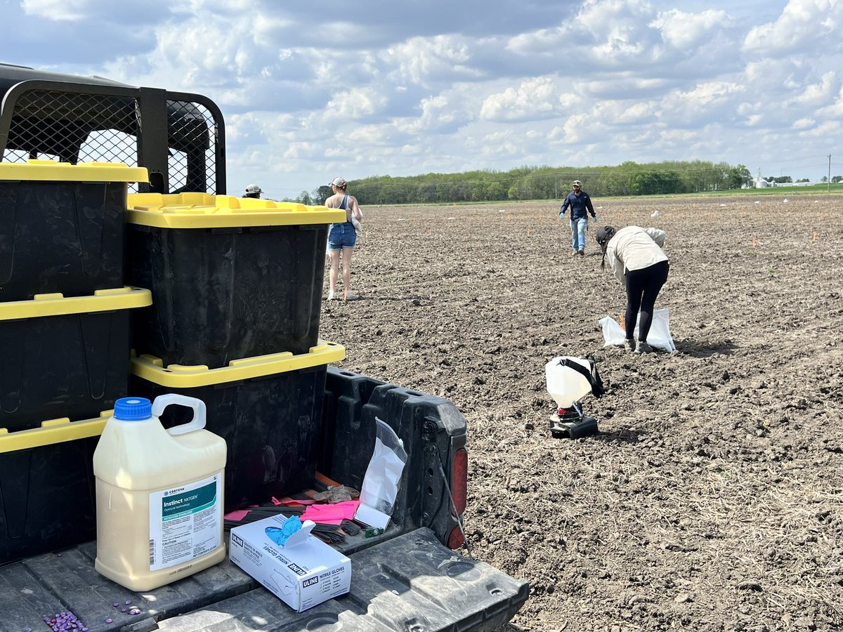 Off and running for #plant24. We were able to get in quite a few studies the last couple days. @erickoliva95 @a_moralesona @PurdueAgronomy @PurdueAg