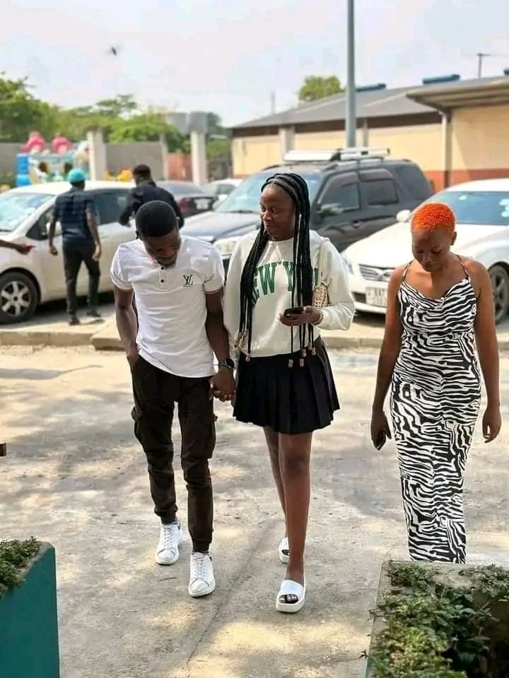 DURK ADONIS🇧🇯🇨🇵 tweet media