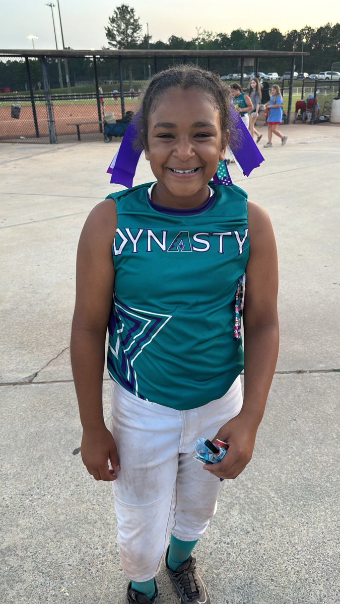 TheJustinAlbert's tweet image. Headed to the Championship 🥎 Go be great 5 ✨#12u