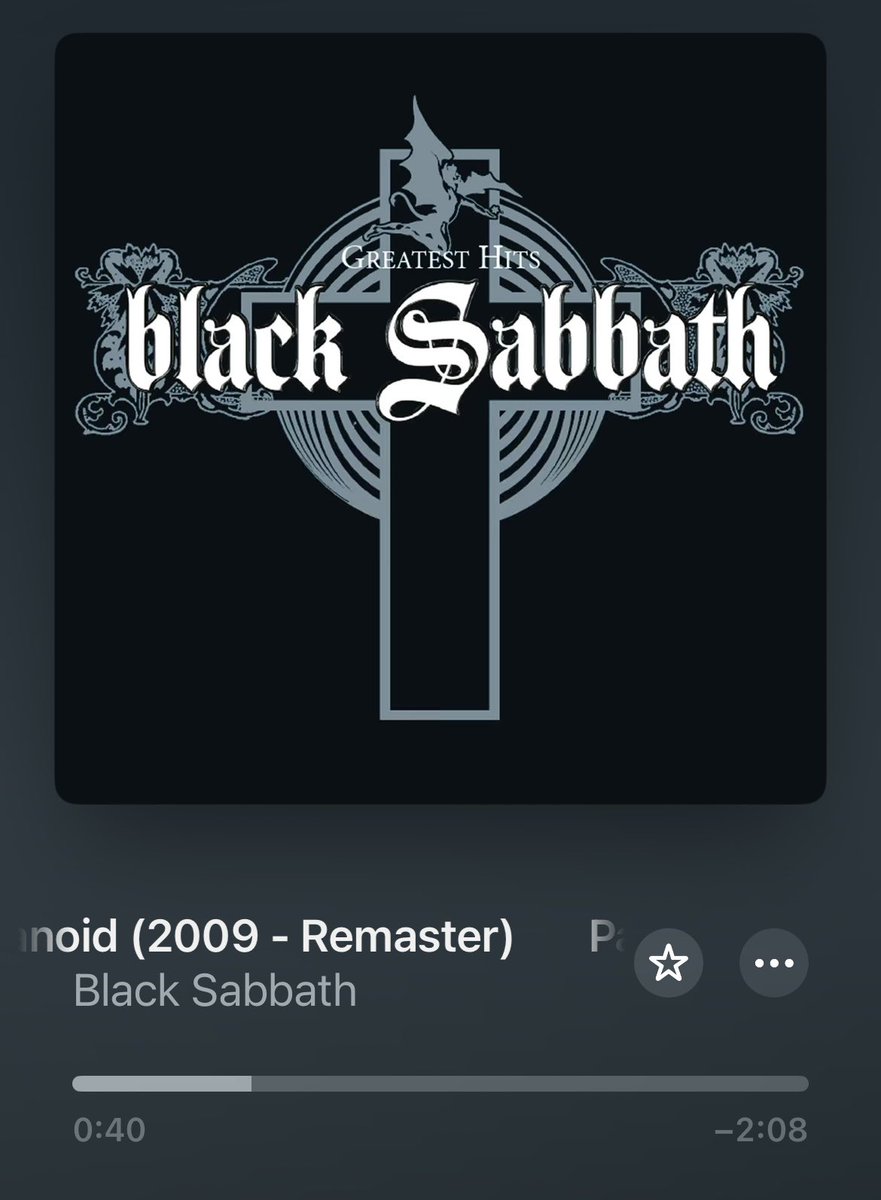 散歩がてらコンビニへ🚶🏻🎧♩BlackSabbath