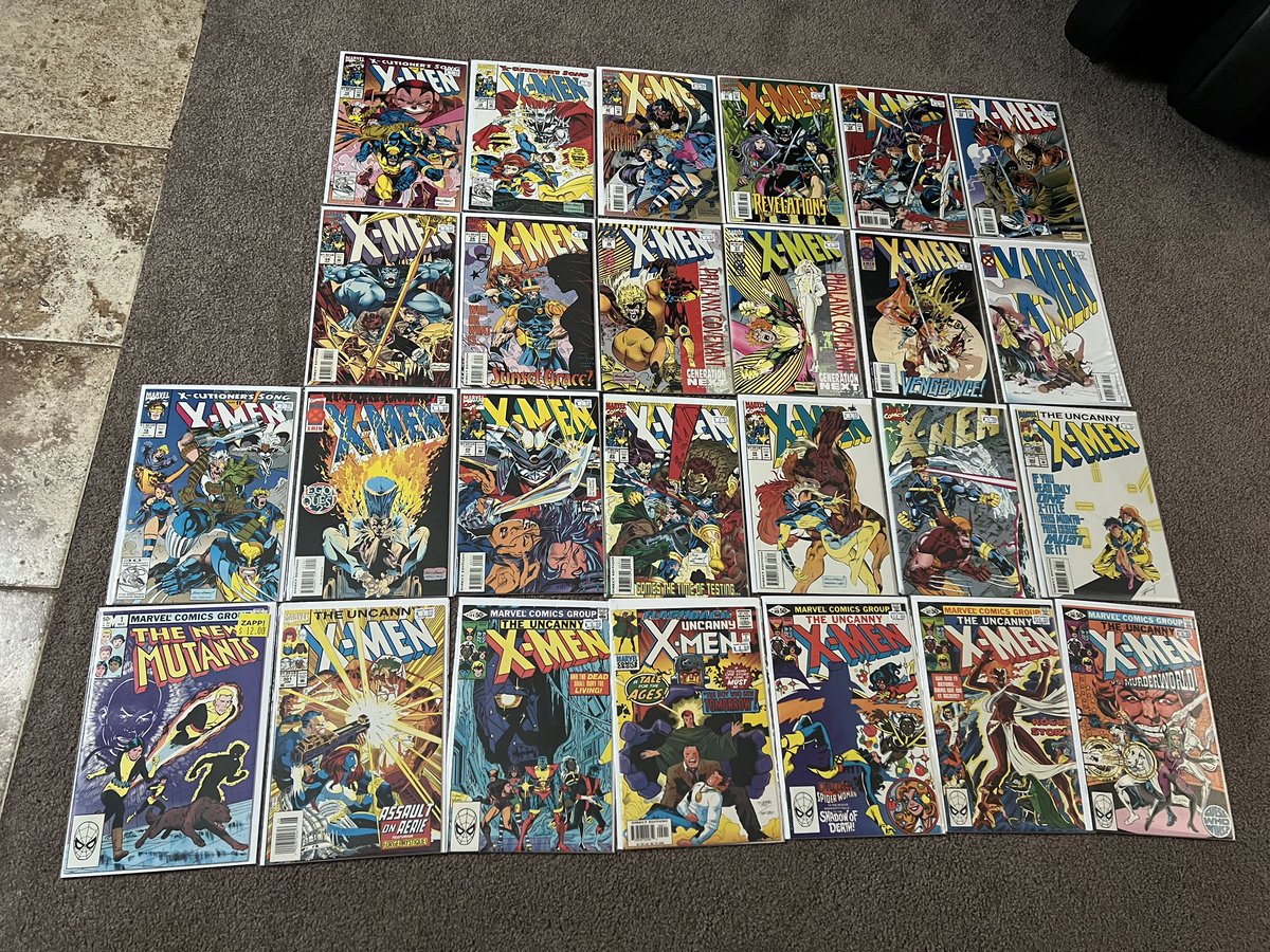 SyxxGage's tweet photo. @GailSimone Grabbed a large haul from @ZappComics. Twitter only lets me post 4 pics, but I also picked up a Superman Confidential 14 issue set, Death of X 1-4, and Extrodinary X-Men 1-6. https://t.co/J2eDFS024u