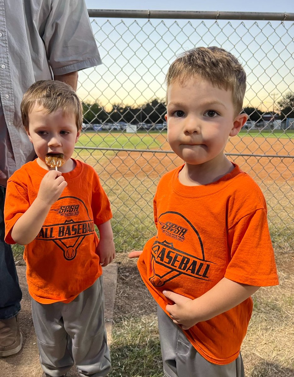 A few years ago my son was hospitalized for a week. One of his boys Killian came to visit him in the hospital. His mom is an assistant coach for @cowgirlsb. We’ll always be big fans.