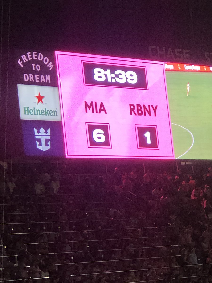 He might not have the pace anymore But a Suarez Hat trick …. Yep another assist by Messi 😂🤦‍♂️