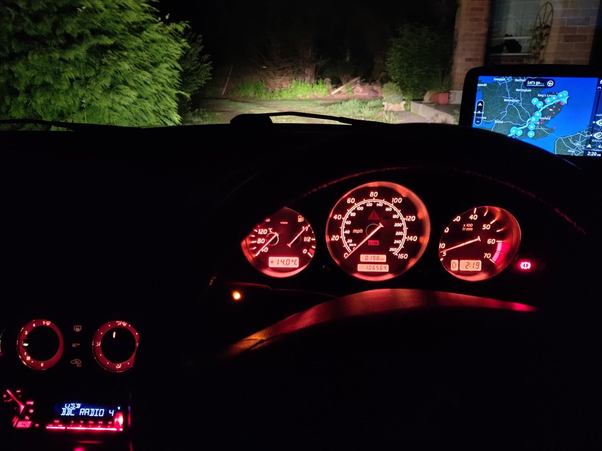 ContraryCabrio's tweet image. Good evening ladies and bears, this is the Fleggburgh to Guernsey express, please fasten your seatbelts and hold on 😇